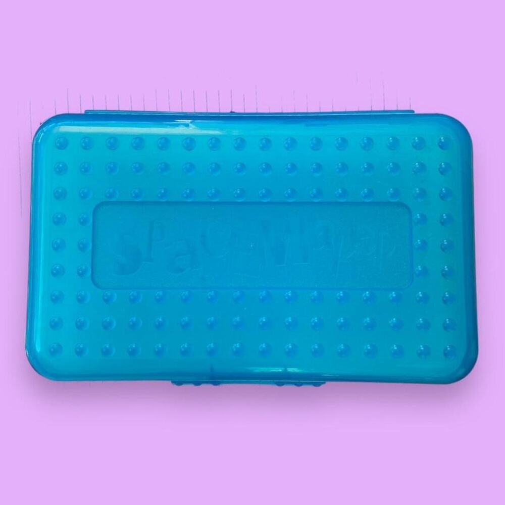 Vintage blue spacemaker box for pencils